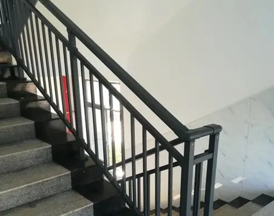 楼梯护栏